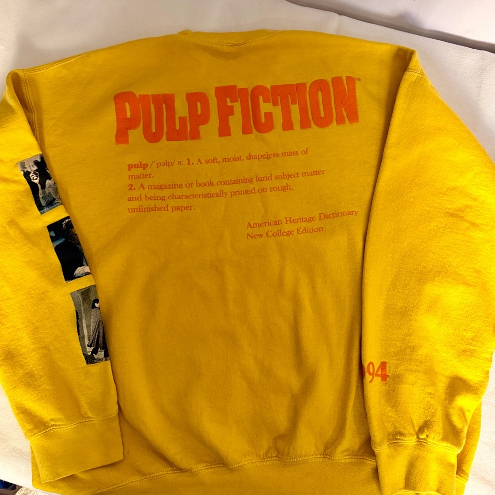 Urban 0utfitters Pulp Fiction Graphic Sweatshirt - Yellow - Picture 6 of 9